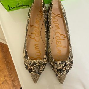Sam Edelman, Animal print flats